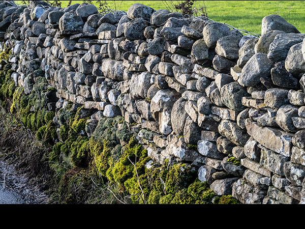 Sandstone wall
